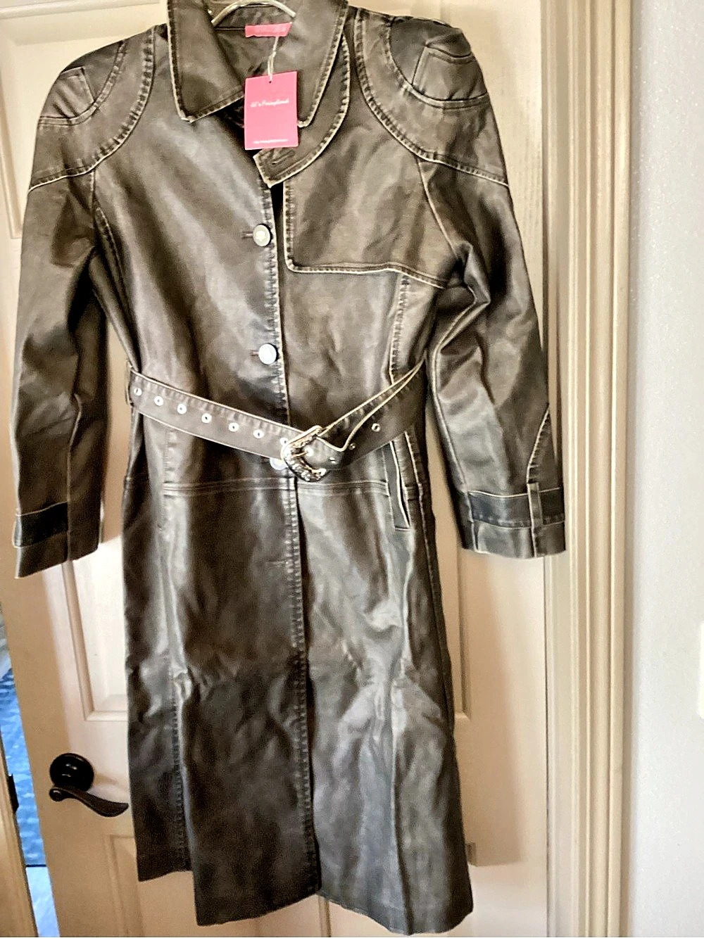 JJ’s Fairyland Belted Leather-Look Coat in Gray Size Medium NWT